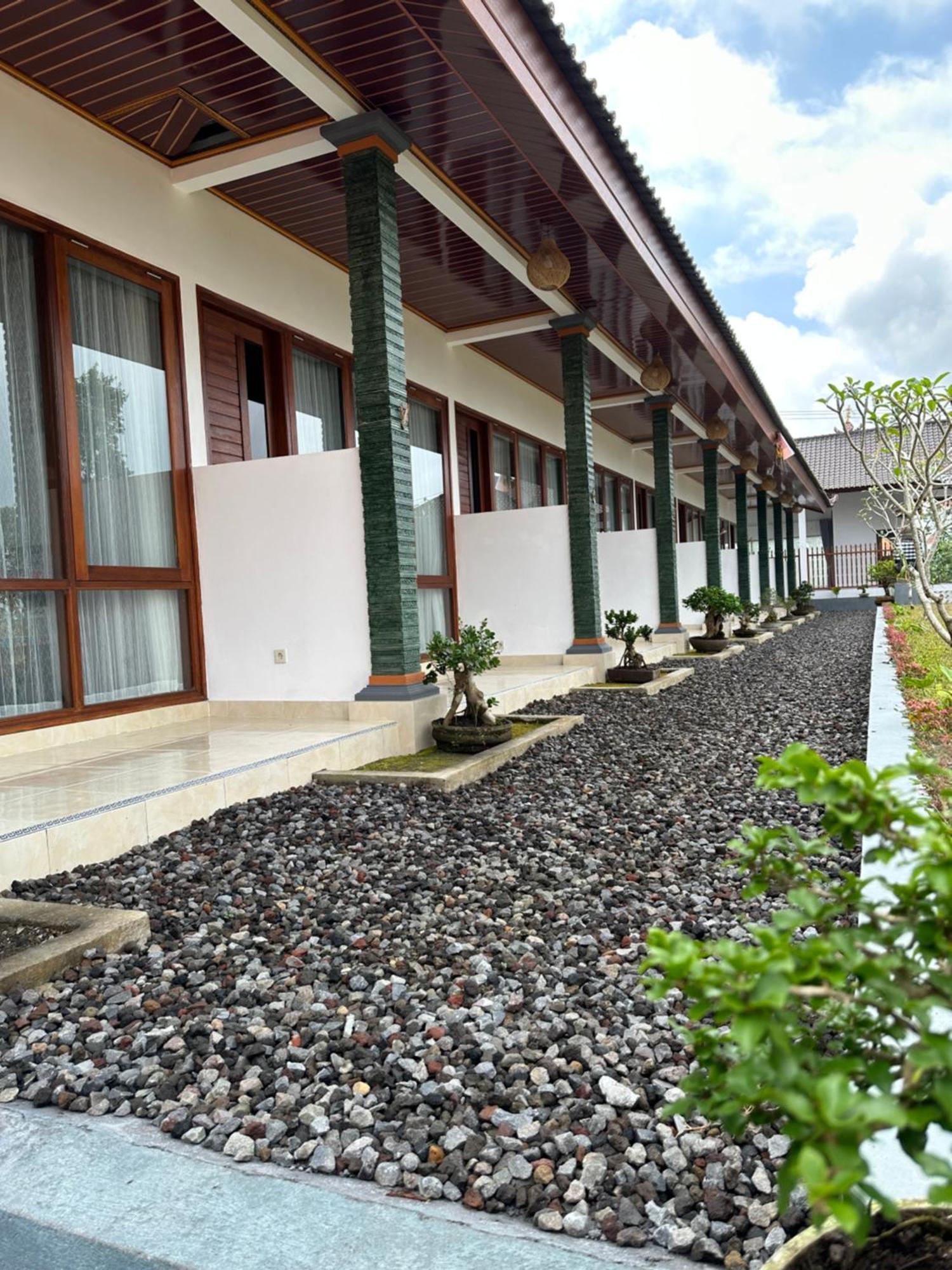 Bali Basuki Retreat Center Apartamento Besakih Exterior foto