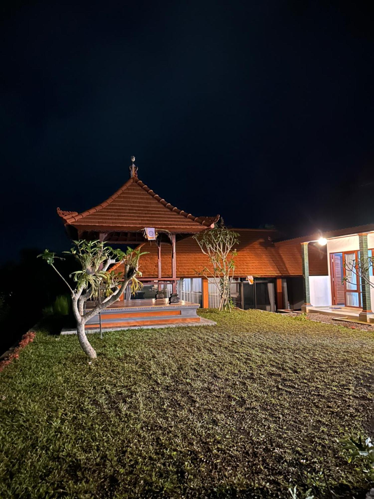 Bali Basuki Retreat Center Apartamento Besakih Exterior foto