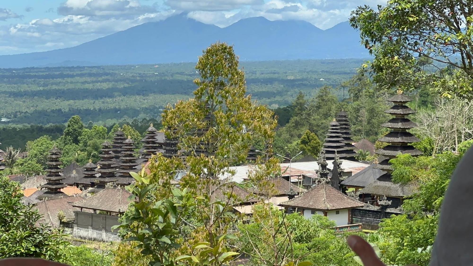 Bali Basuki Retreat Center Apartamento Besakih Exterior foto