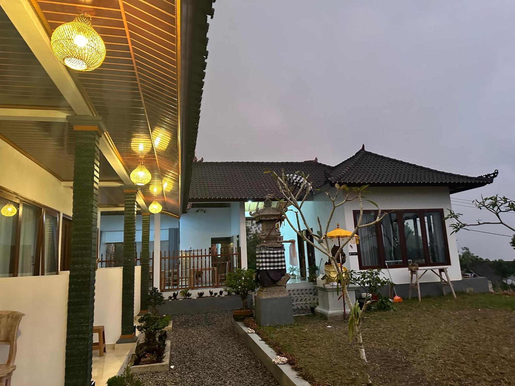 Bali Basuki Retreat Center Apartamento Besakih Exterior foto